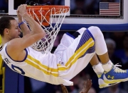 PG中国官网-绝杀之夜与不朽纪录，当中国队剑指巅峰，奥恰洛夫跨越时代